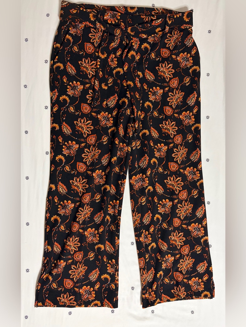 Jules & Leopold Black Wide-Leg Pants with Orange Floral Print
